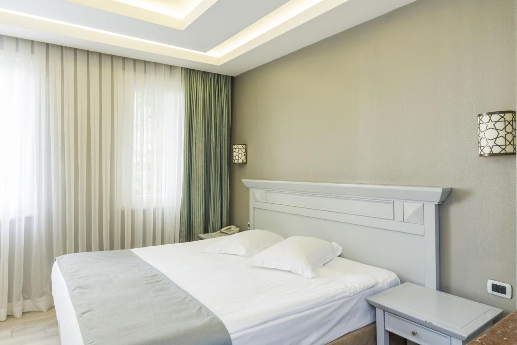 Semsan Hotel Istanbul Exterior photo